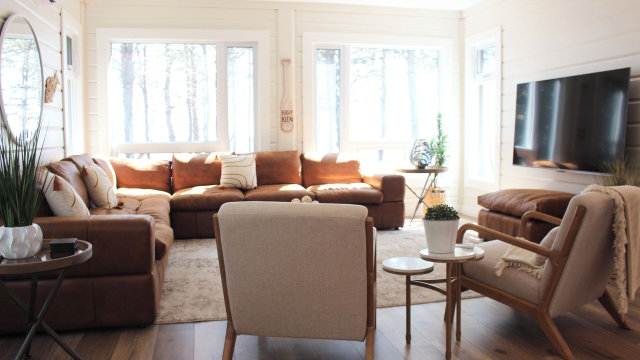 Photo of Livingroom in Charlotte's Shore