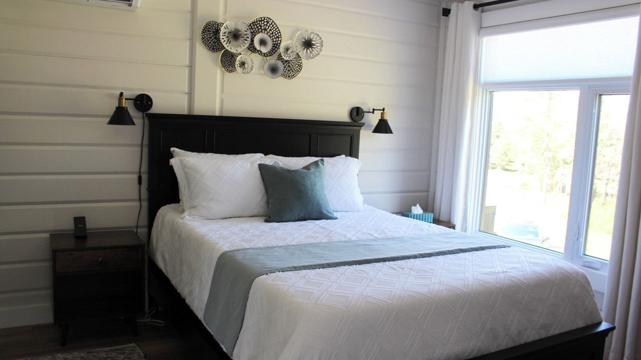Photo of Bedroom in Charlotte's Shore