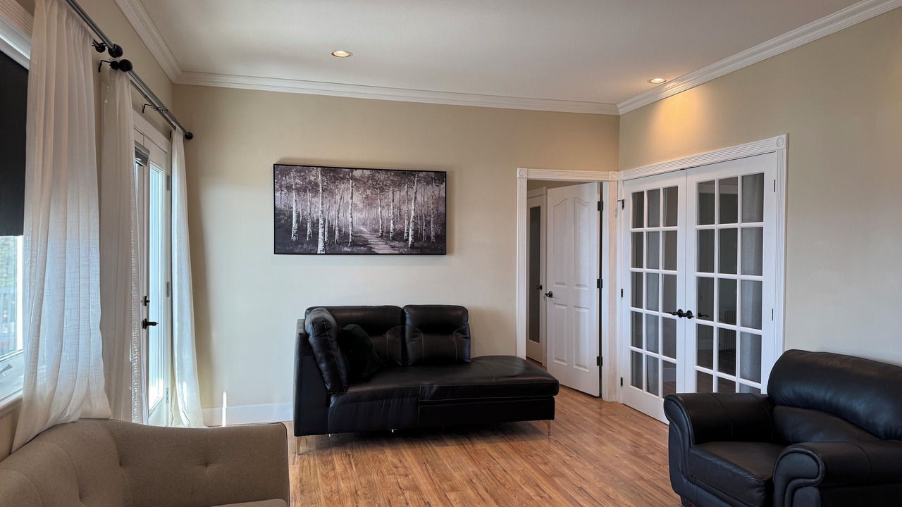 Photo of Livingroom in Southwest Mission