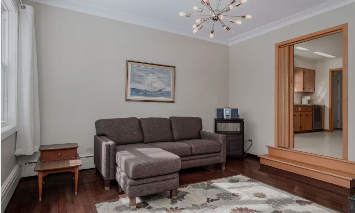 Photo of Livingroom in Waterford Valley