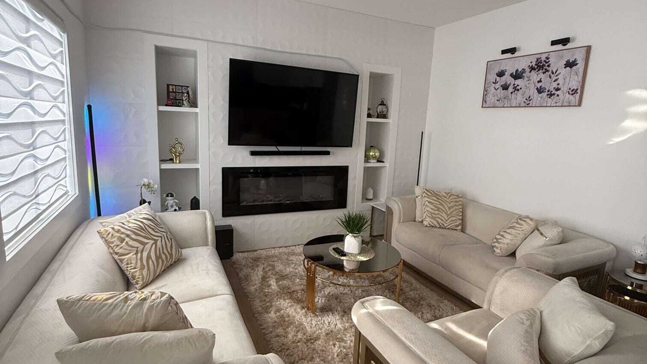 Photo of Livingroom in St. Albert