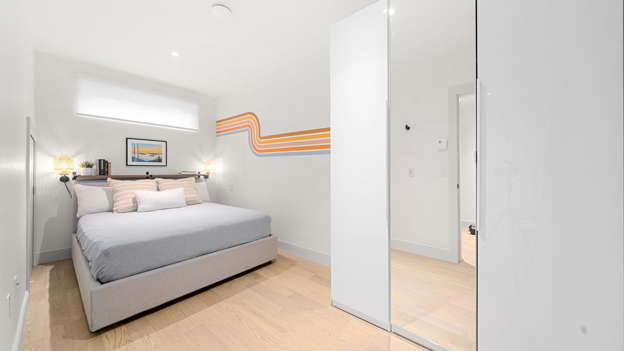 Photo of Bedroom in Lower Lonsdale