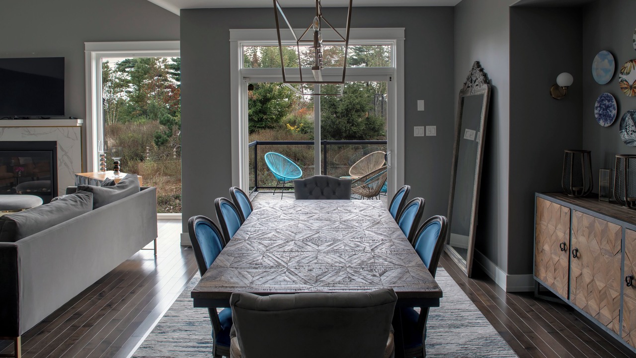 Photo of Livingroom in Bedford