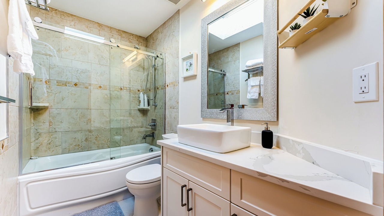 Photo of Bathroom in White Rock