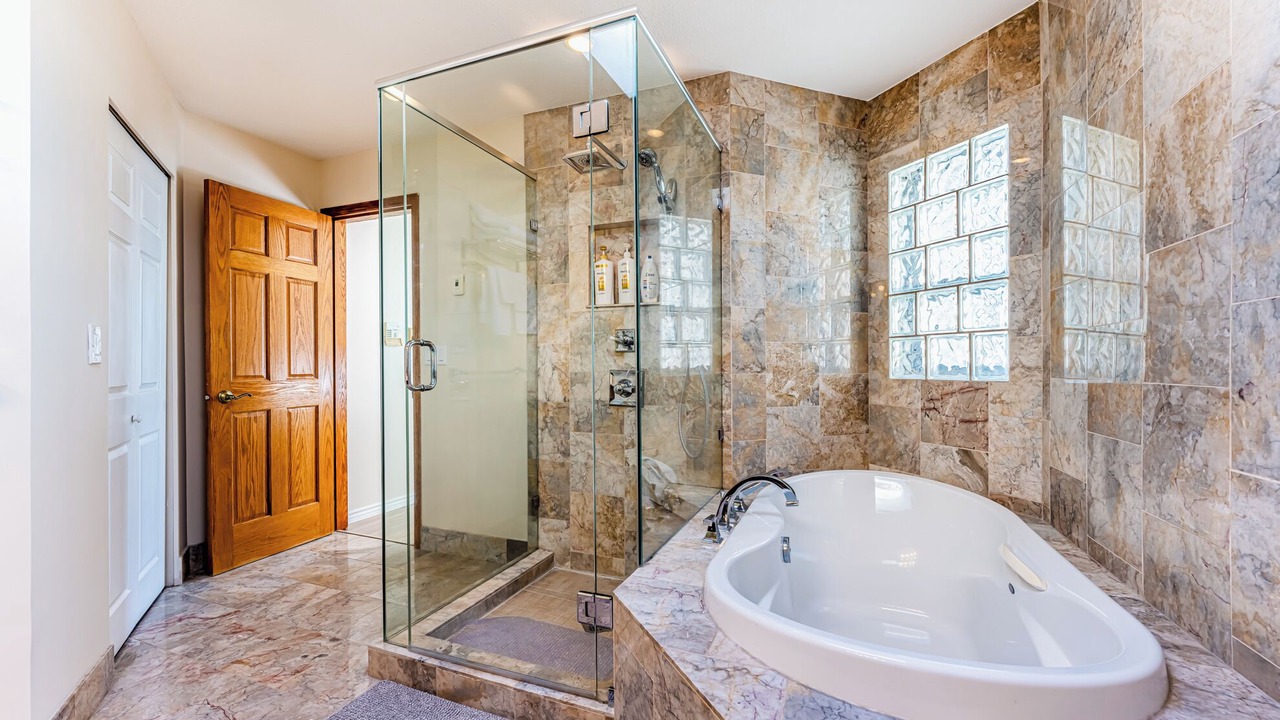 Photo of Bathroom in White Rock