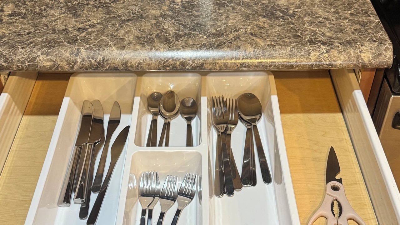 Photo of Kitchen in Southwest Gordon Estate