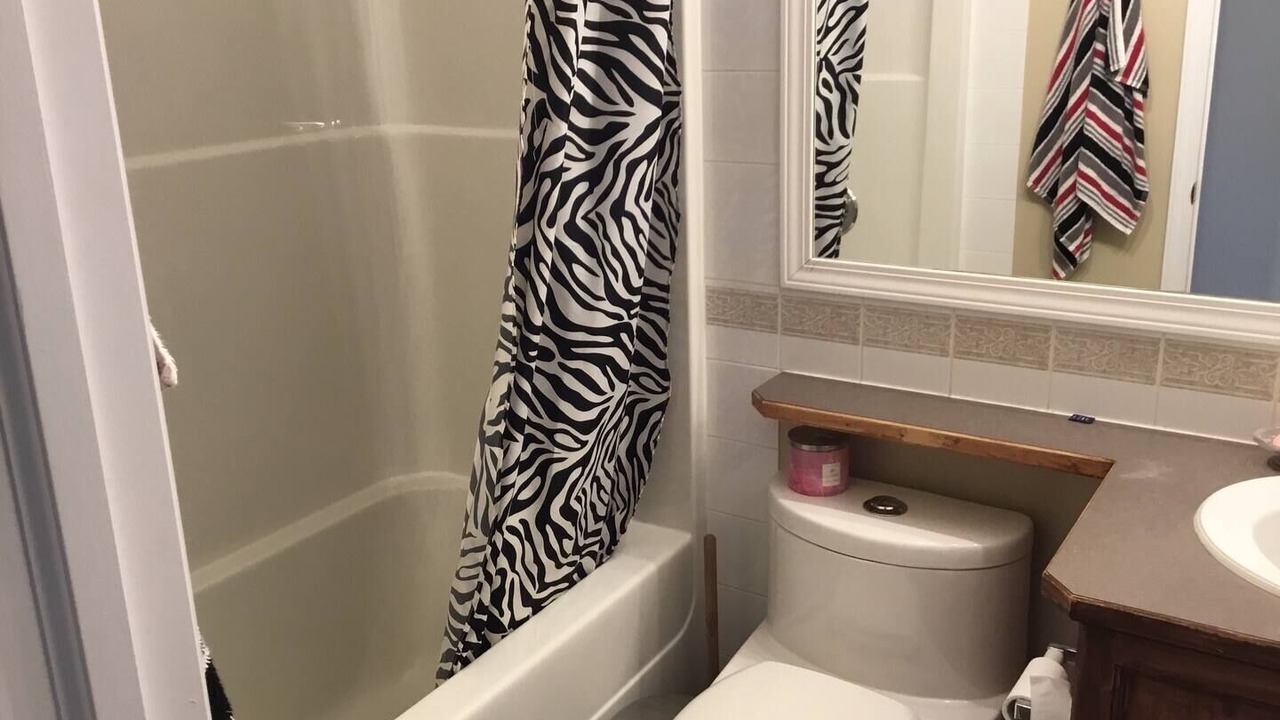 Photo of Bathroom in McKenzie Towne