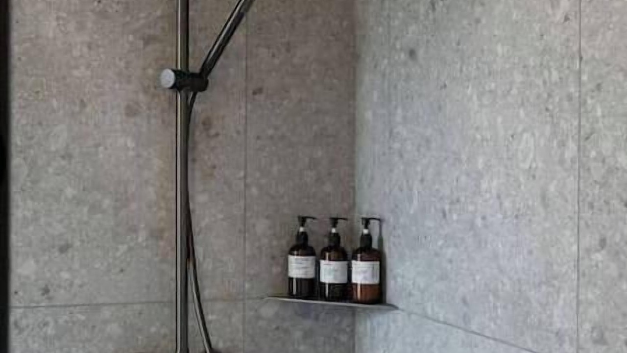 Photo of Bathroom in Thorne
