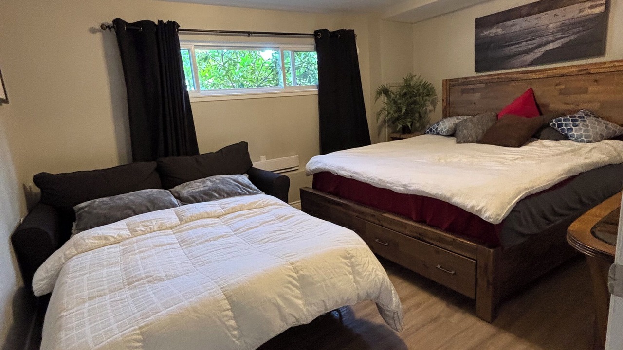 Photo of Bedroom in Comox