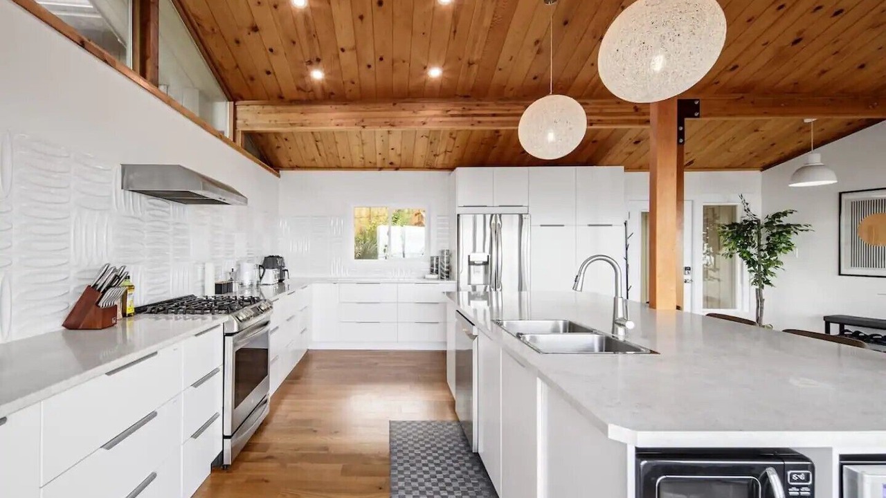 Photo of Kitchen in Regional District of Nanaimo