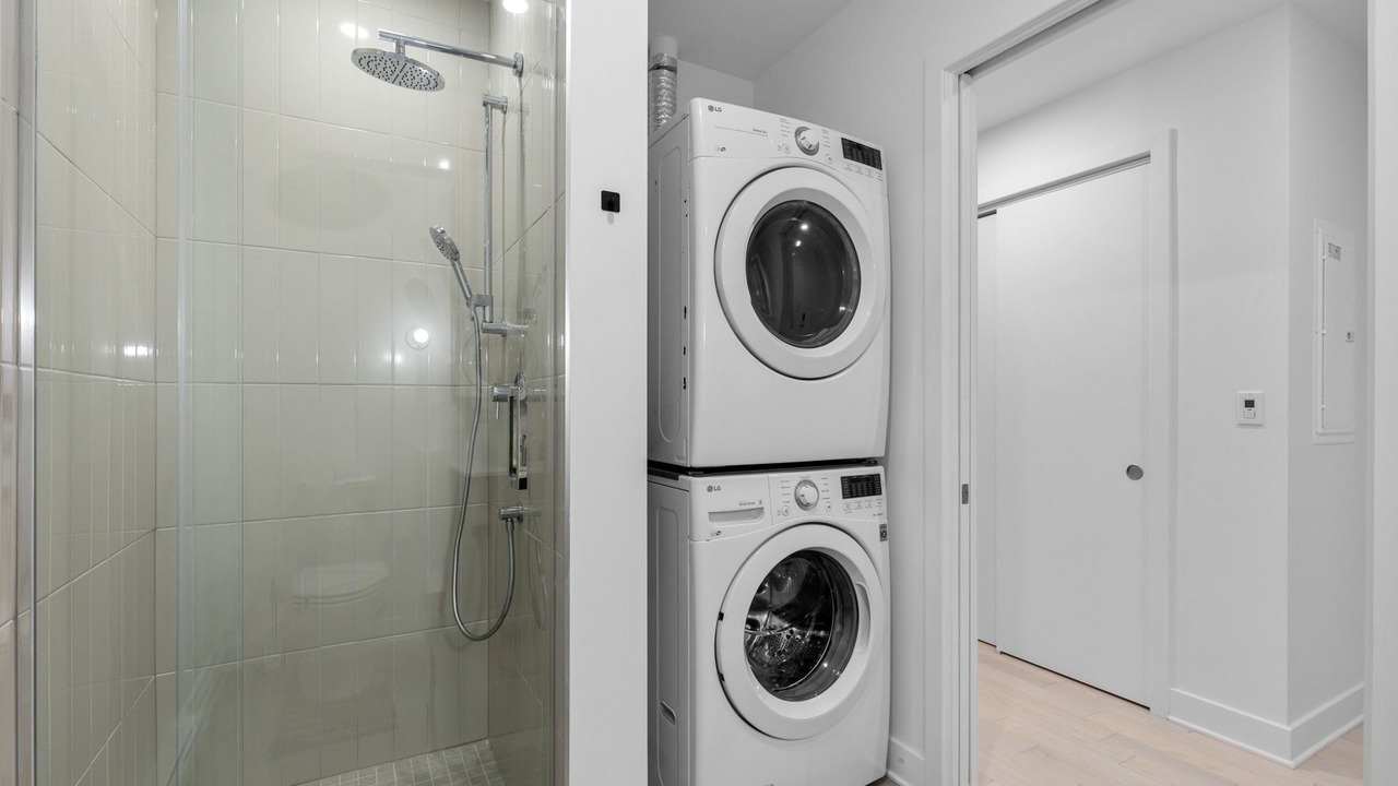 Photo of Bathroom in Griffintown