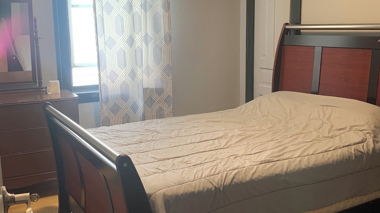 Photo of Bedroom in North End