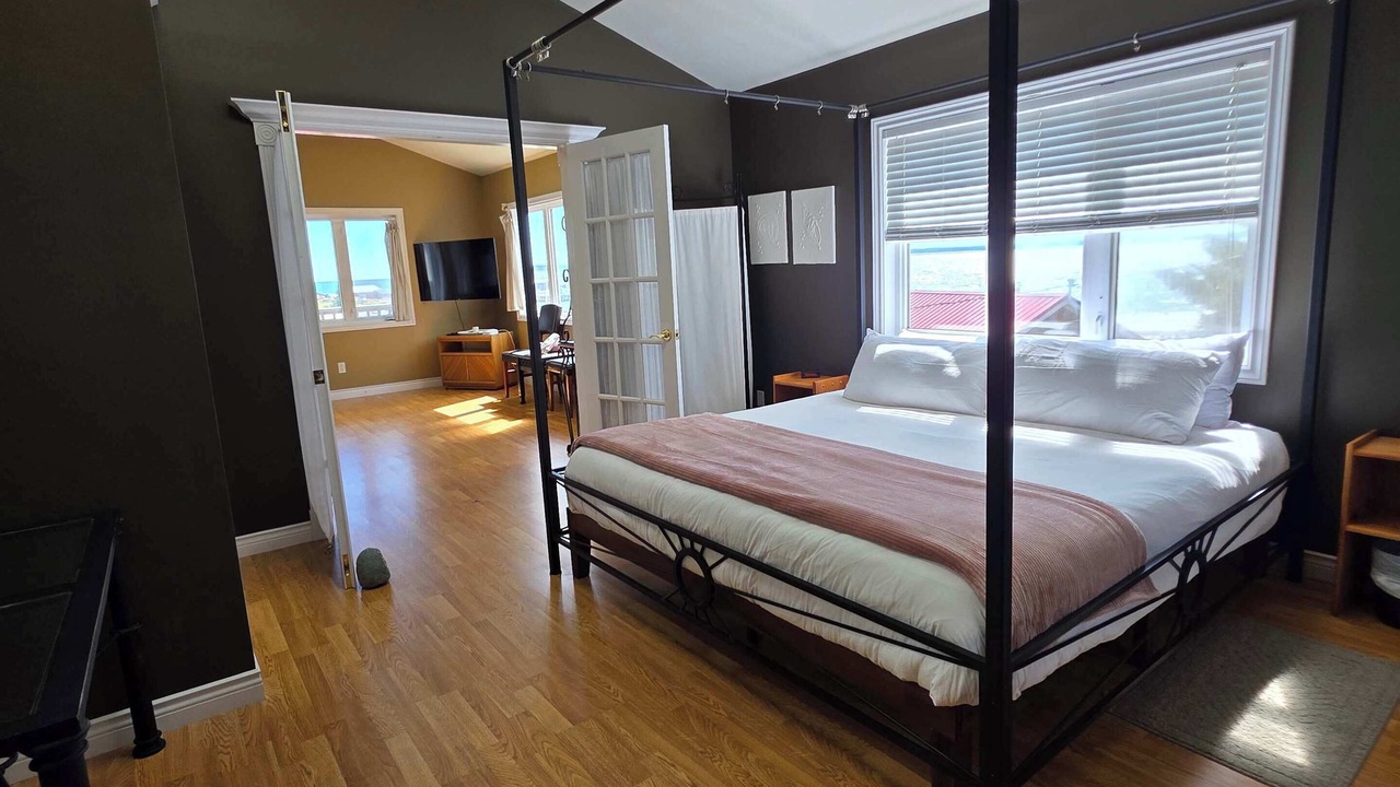 Photo of Bedroom in Hunts Point