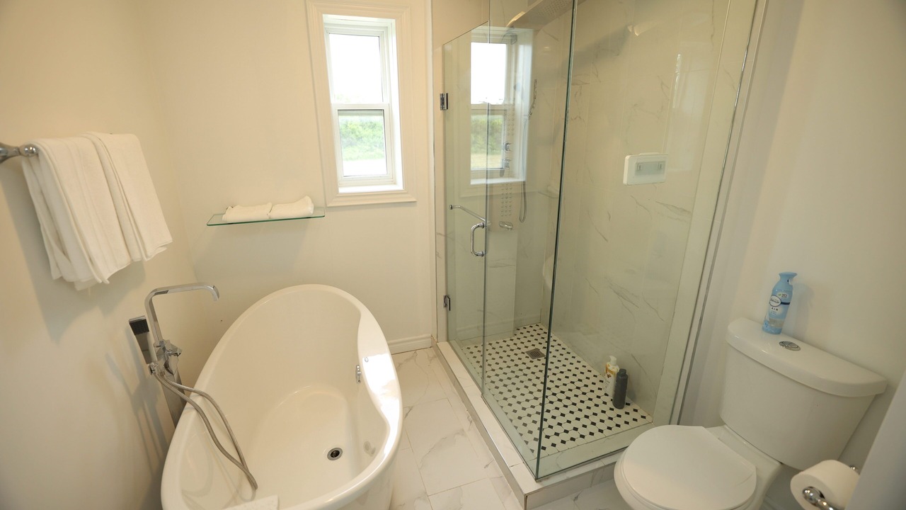 Photo of Bathroom in Niagara-on-the-Lake