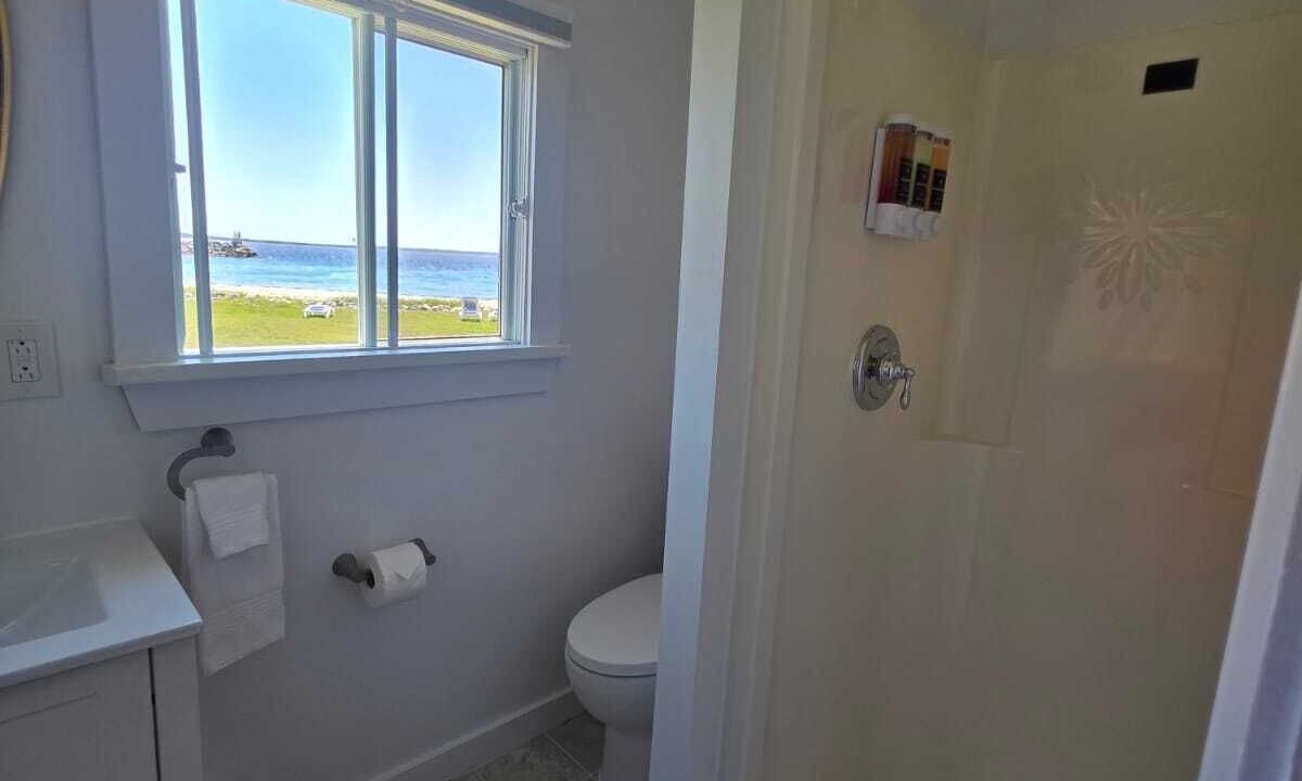 Photo of Bathroom in Hunts Point