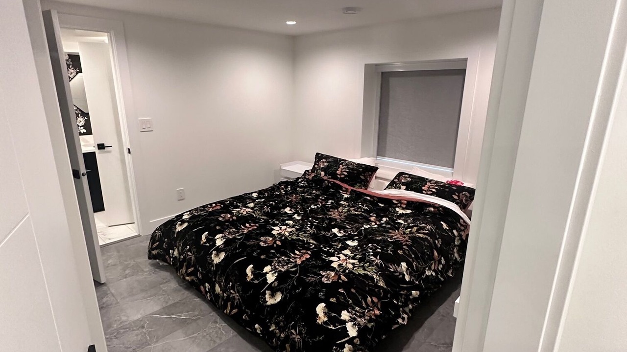 Photo of Bedroom in Delta