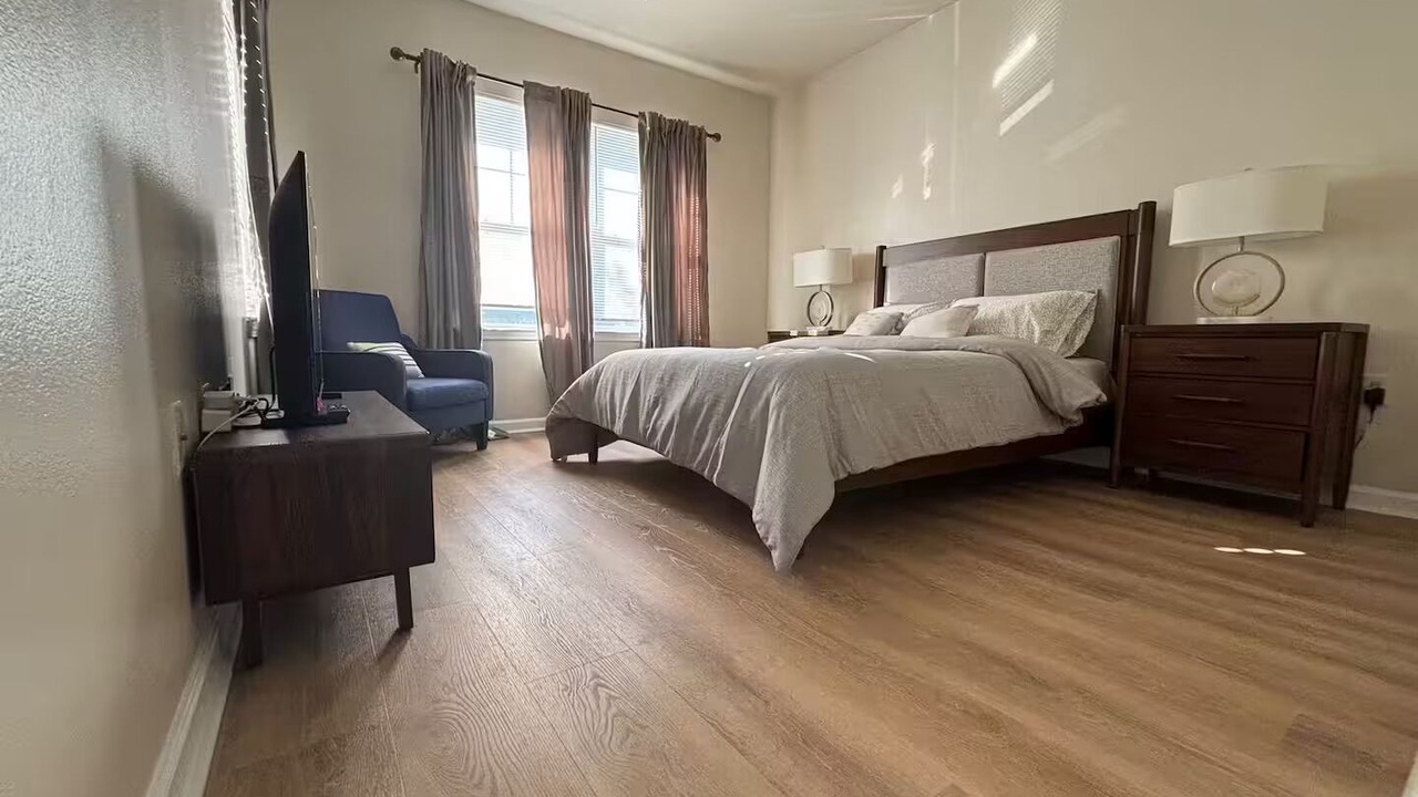 Photo of Bedroom in OakLeaf Plantation