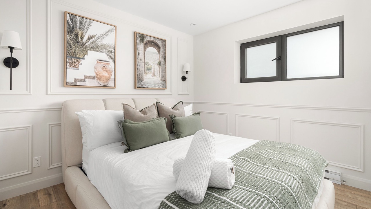 Photo of Bedroom in Laval