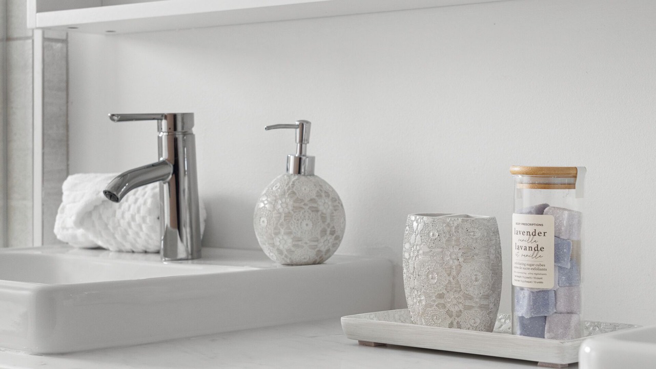 Photo of Bathroom in Laval