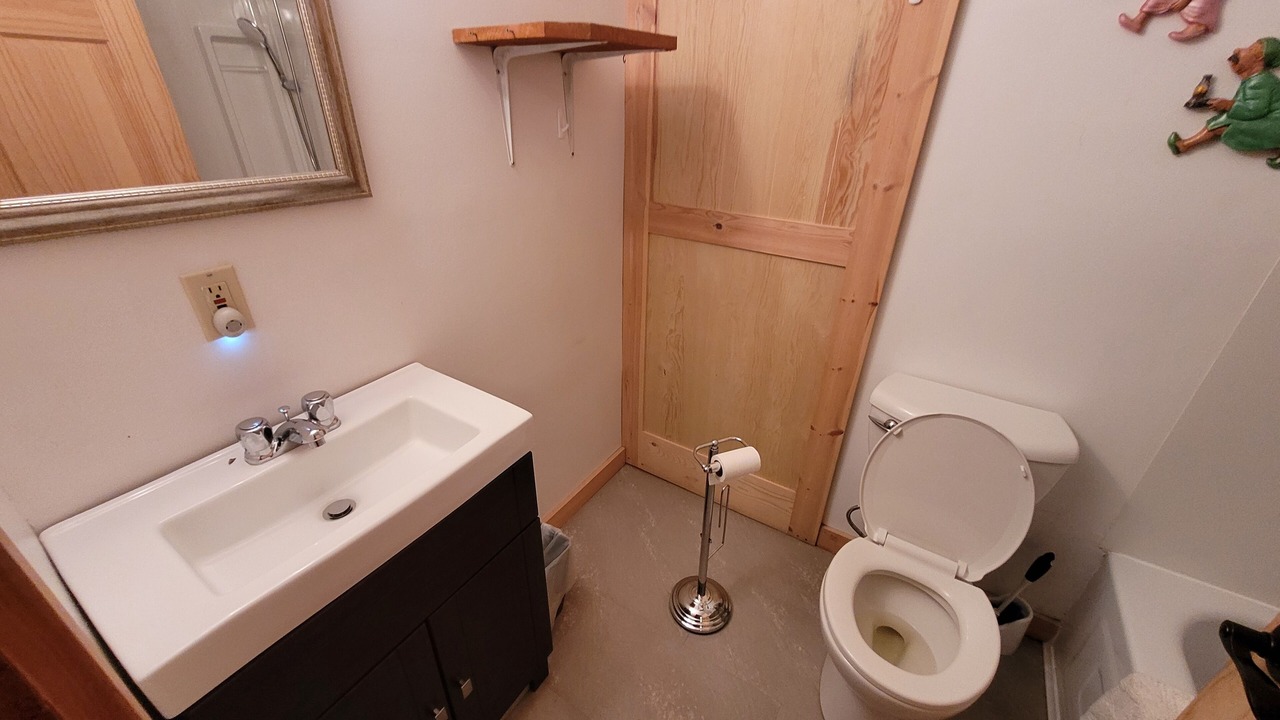 Photo of Bathroom in Petawawa