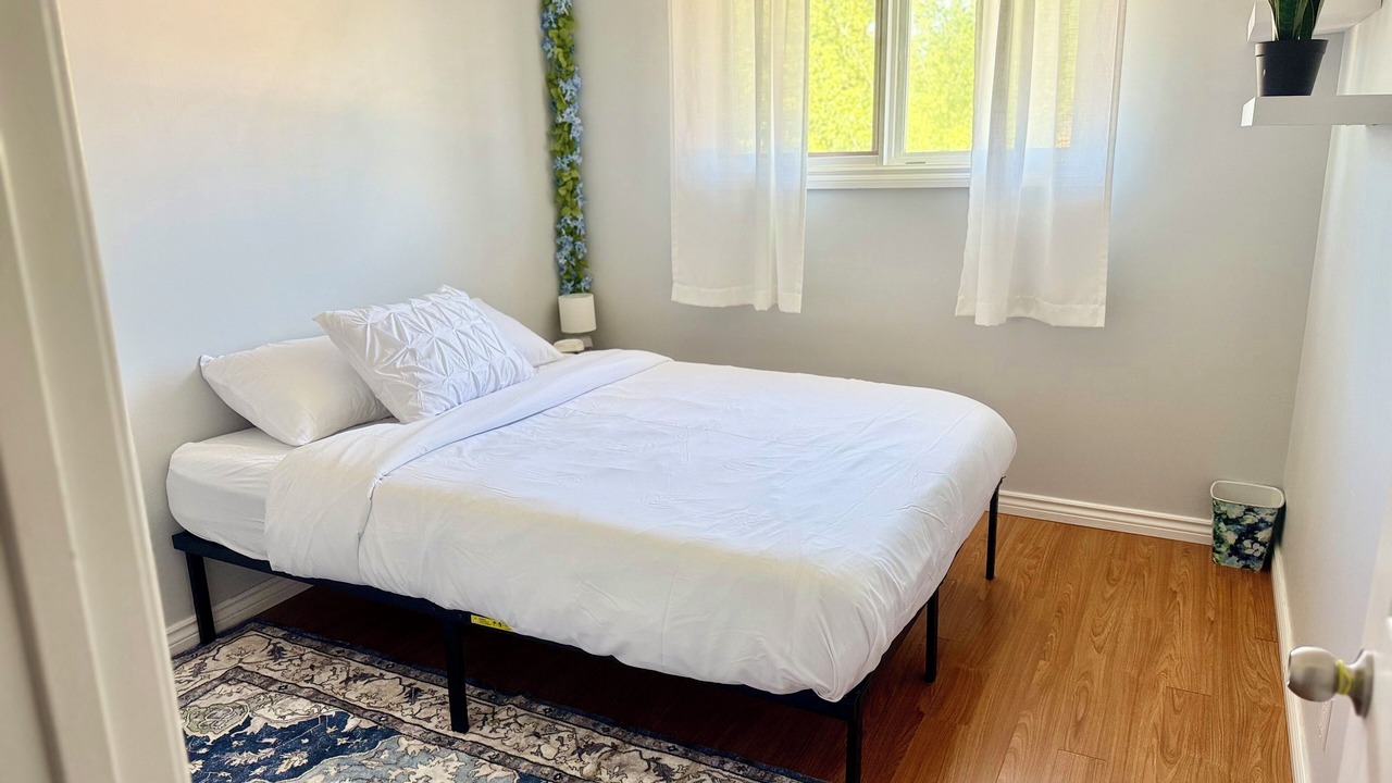 Photo of Bedroom in Lethbridge