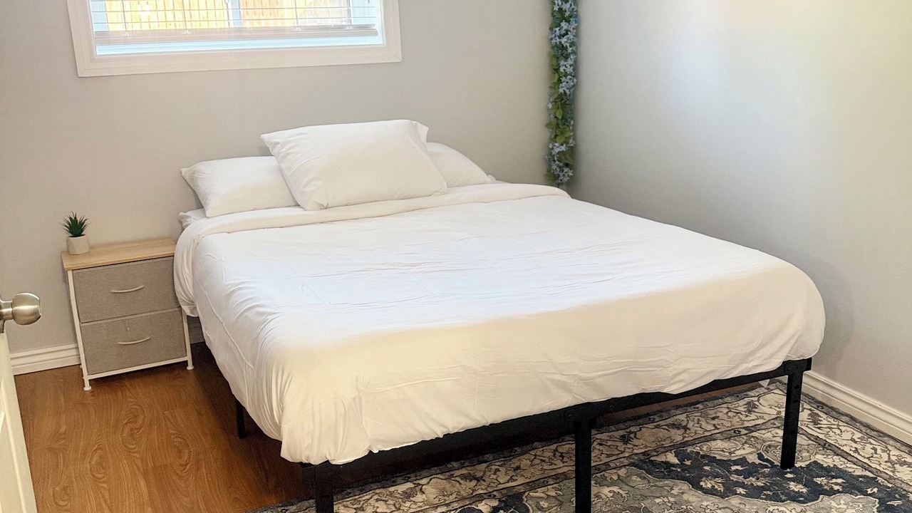 Photo of Bedroom in Lethbridge