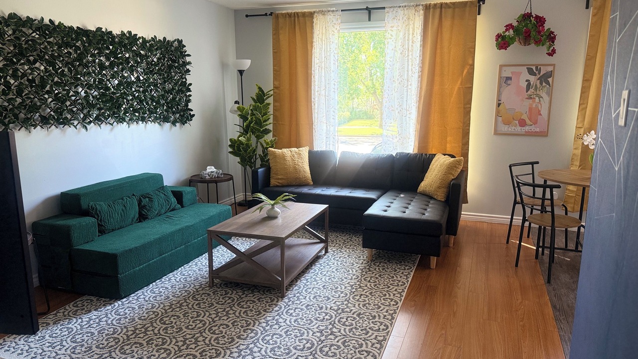 Photo of Livingroom in Lethbridge