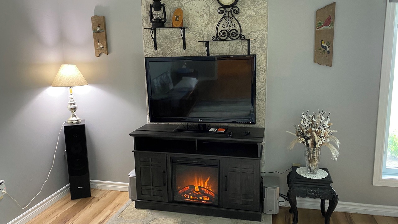Photo of Livingroom in Manitoulin District