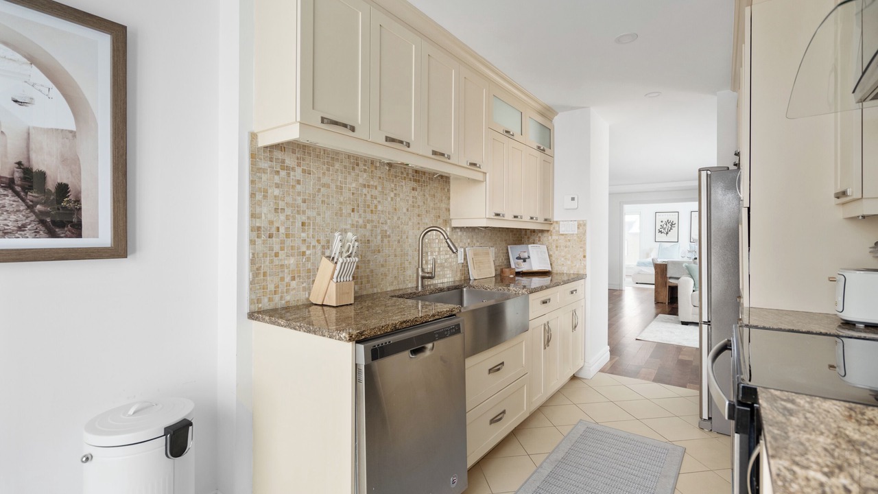 Photo of Kitchen in Boisbriand