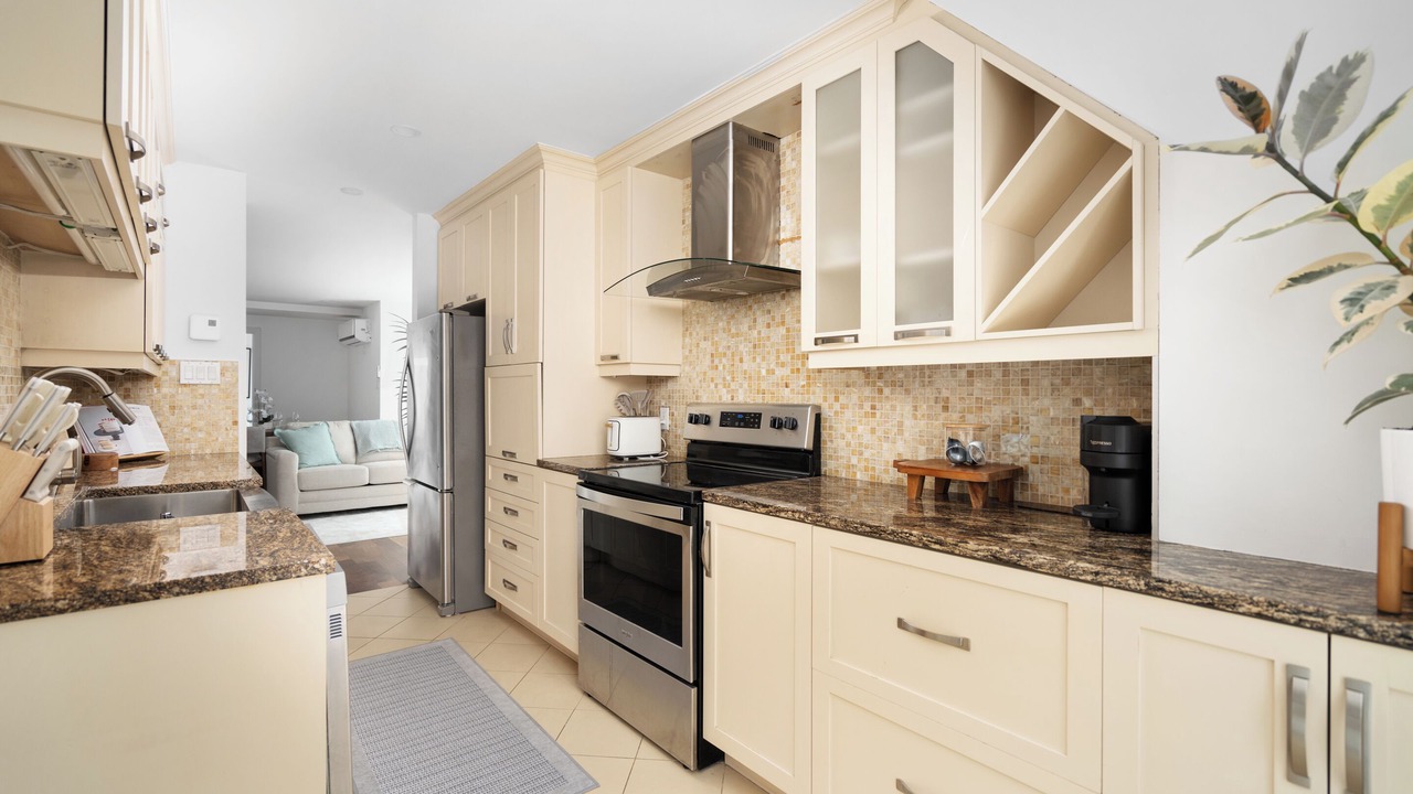 Photo of Kitchen in Boisbriand