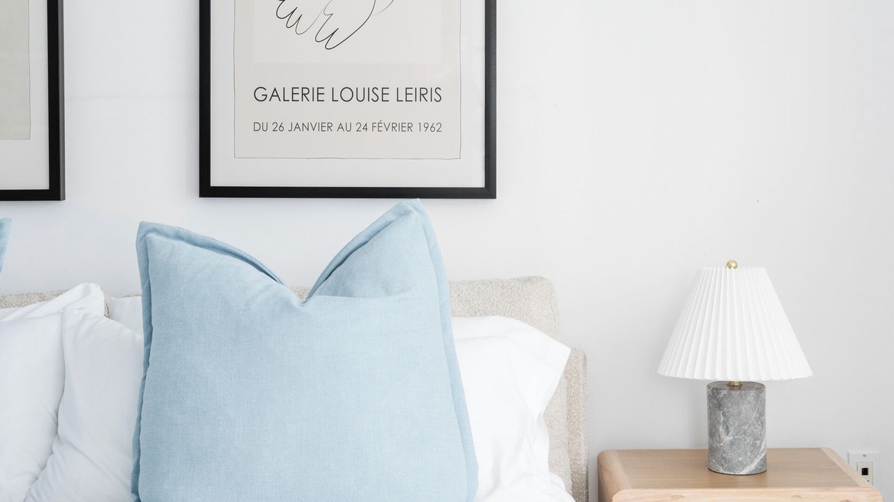 Photo of Bedroom in Boisbriand