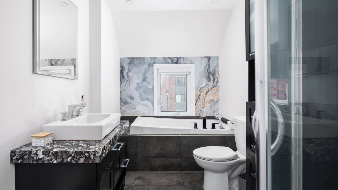 Photo of Bathroom in Boisbriand