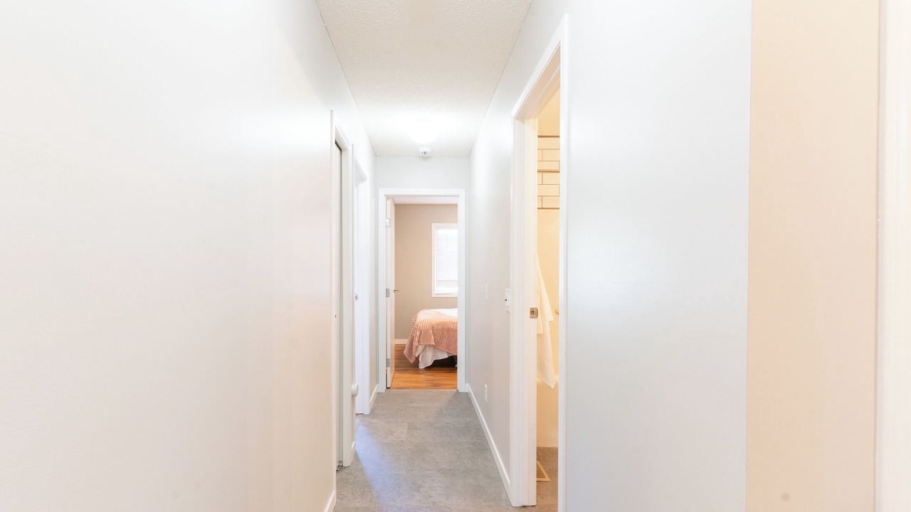 Photo of Bedroom in Evanston