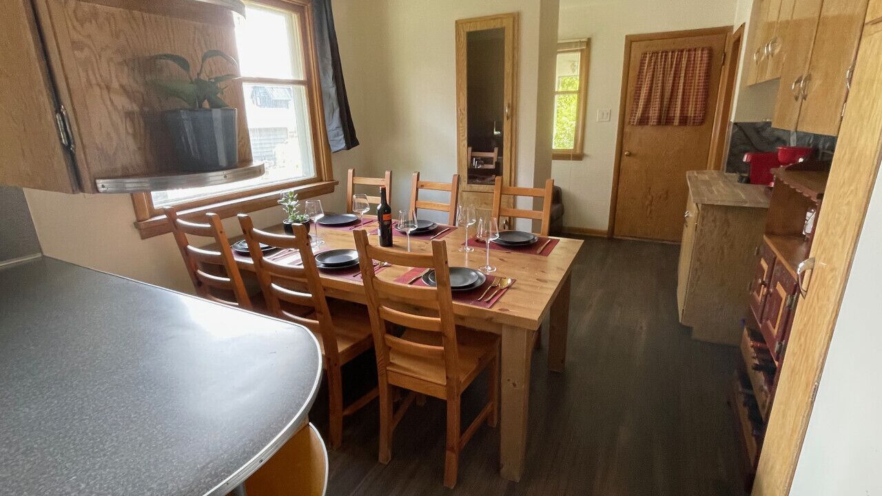 Photo of Livingroom in Bridgeland