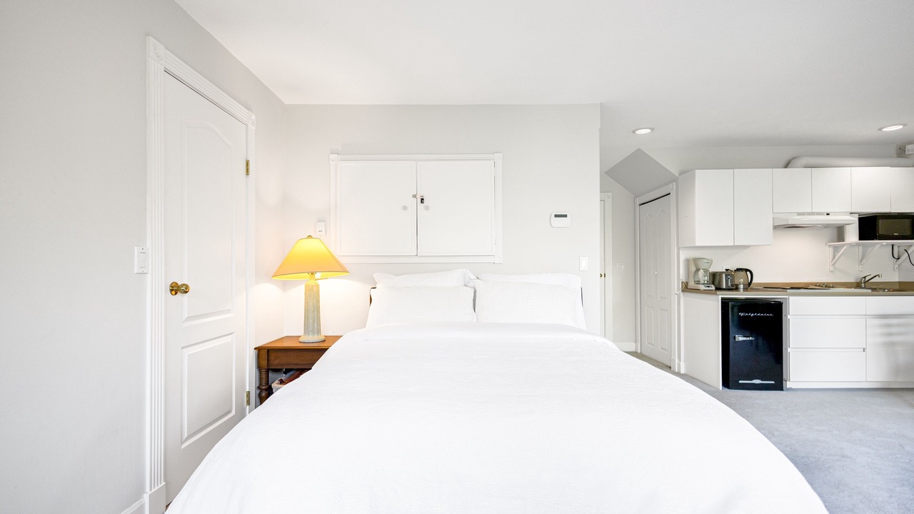 Photo of Bedroom in West Point Grey
