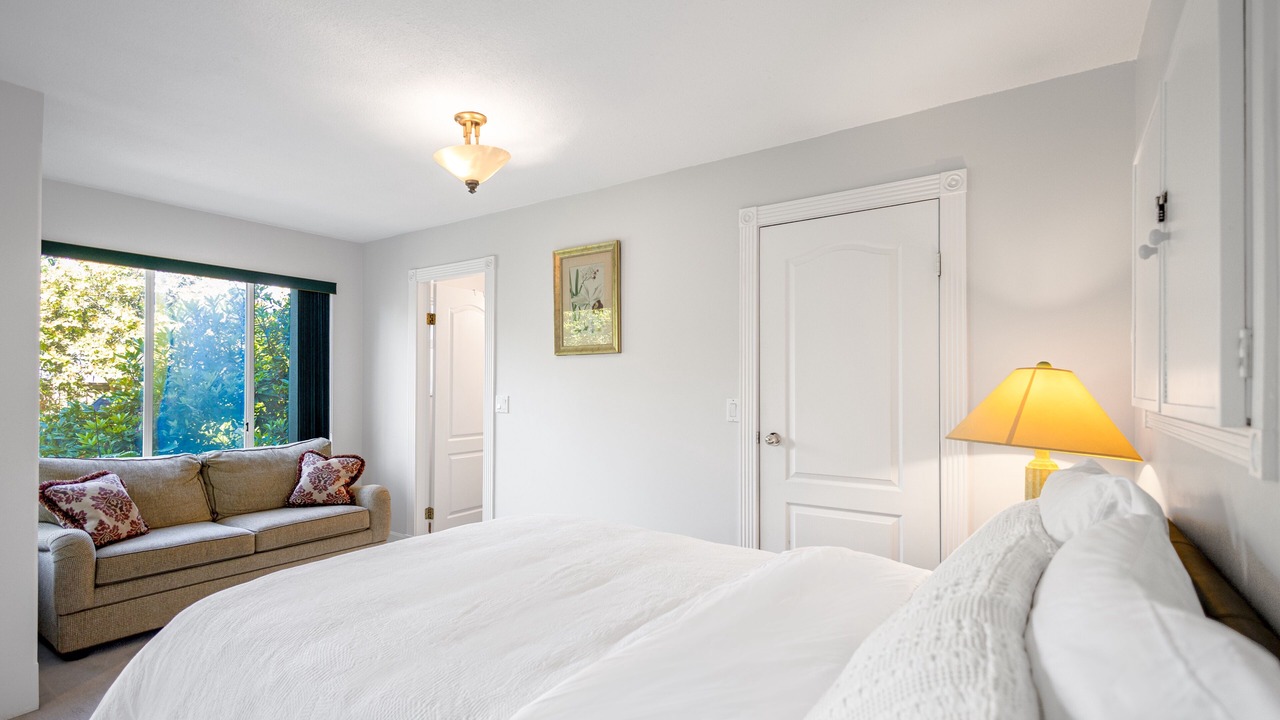 Photo of Bedroom in West Point Grey