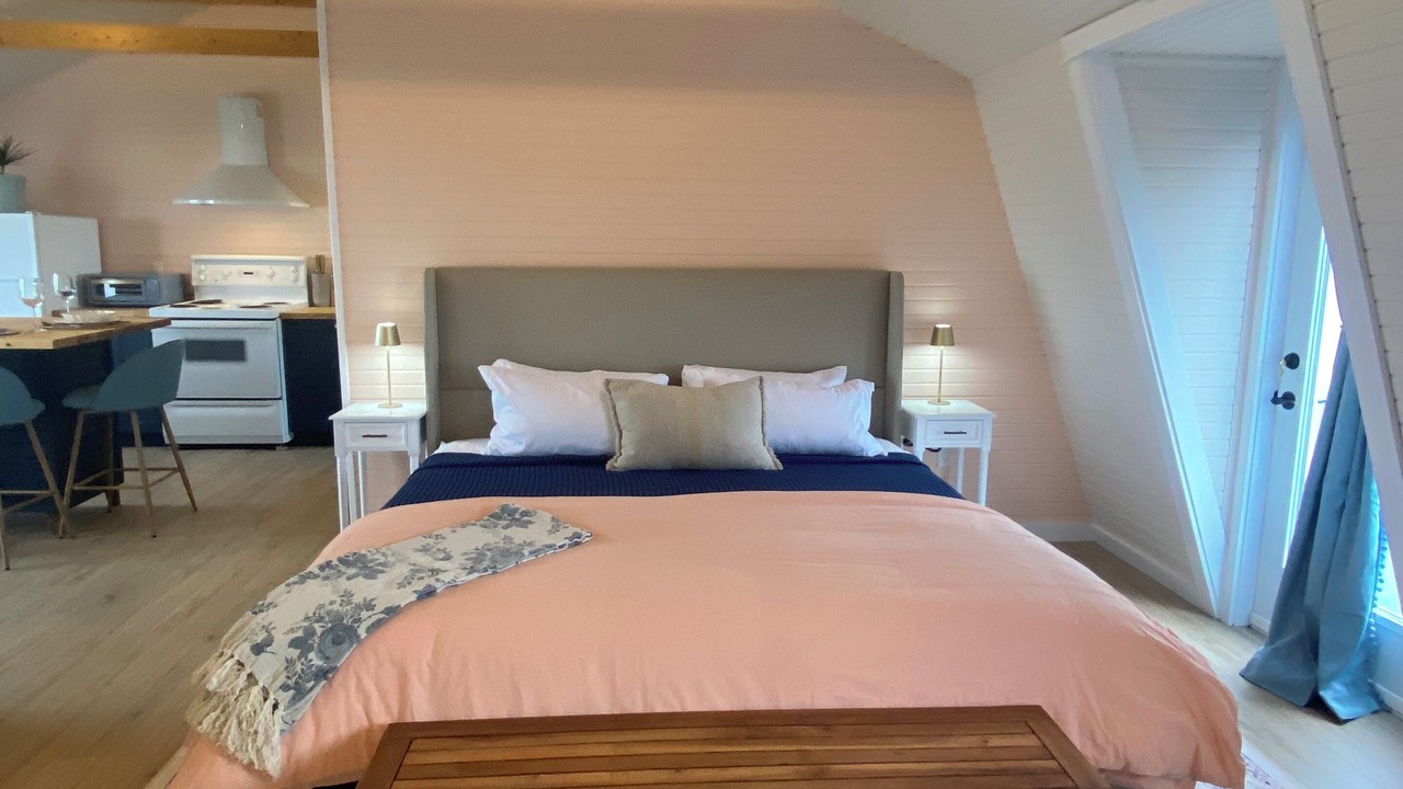 Photo of Bedroom in Cape Saint Marys