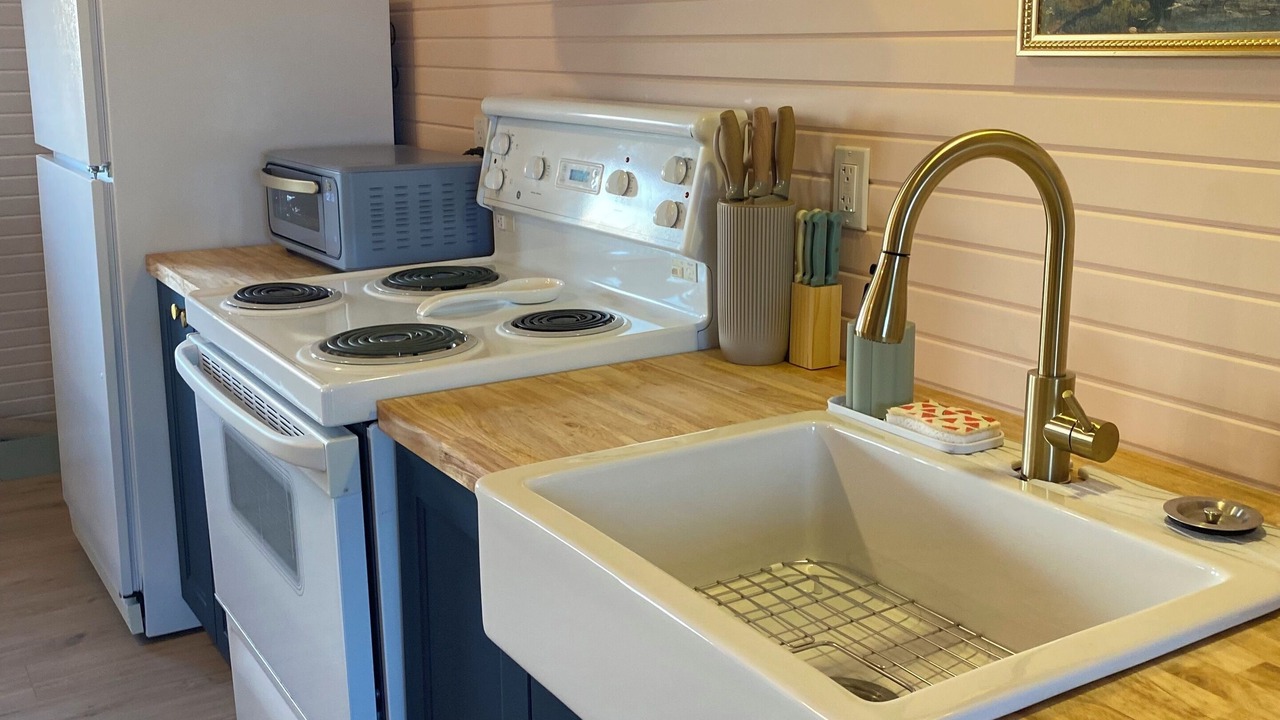 Photo of Kitchen in Cape Saint Marys