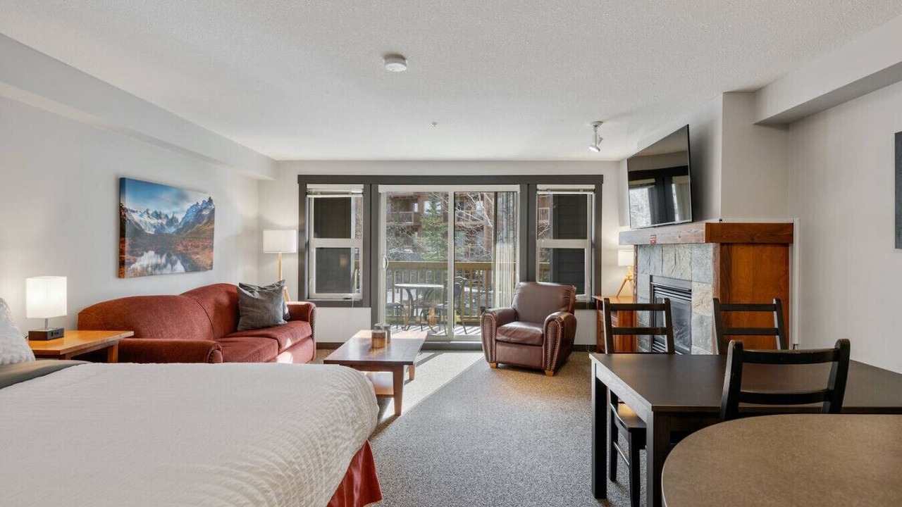 Photo of Bedroom in East Kootenay