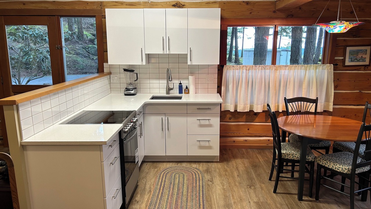 Photo of Kitchen in Mayne Island