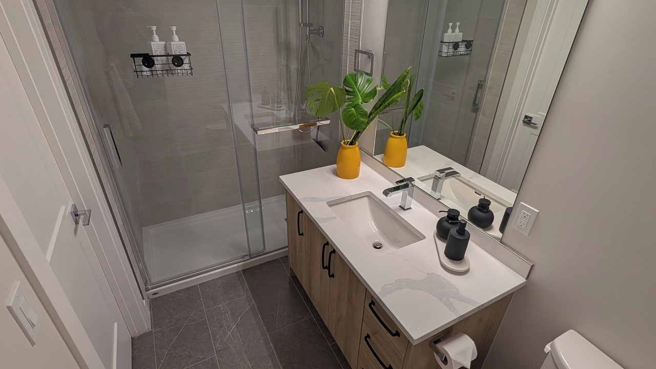 Photo of Bathroom in Golden