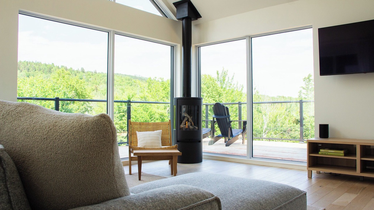 Photo of Livingroom in Saint-Joseph-de-la-Rive