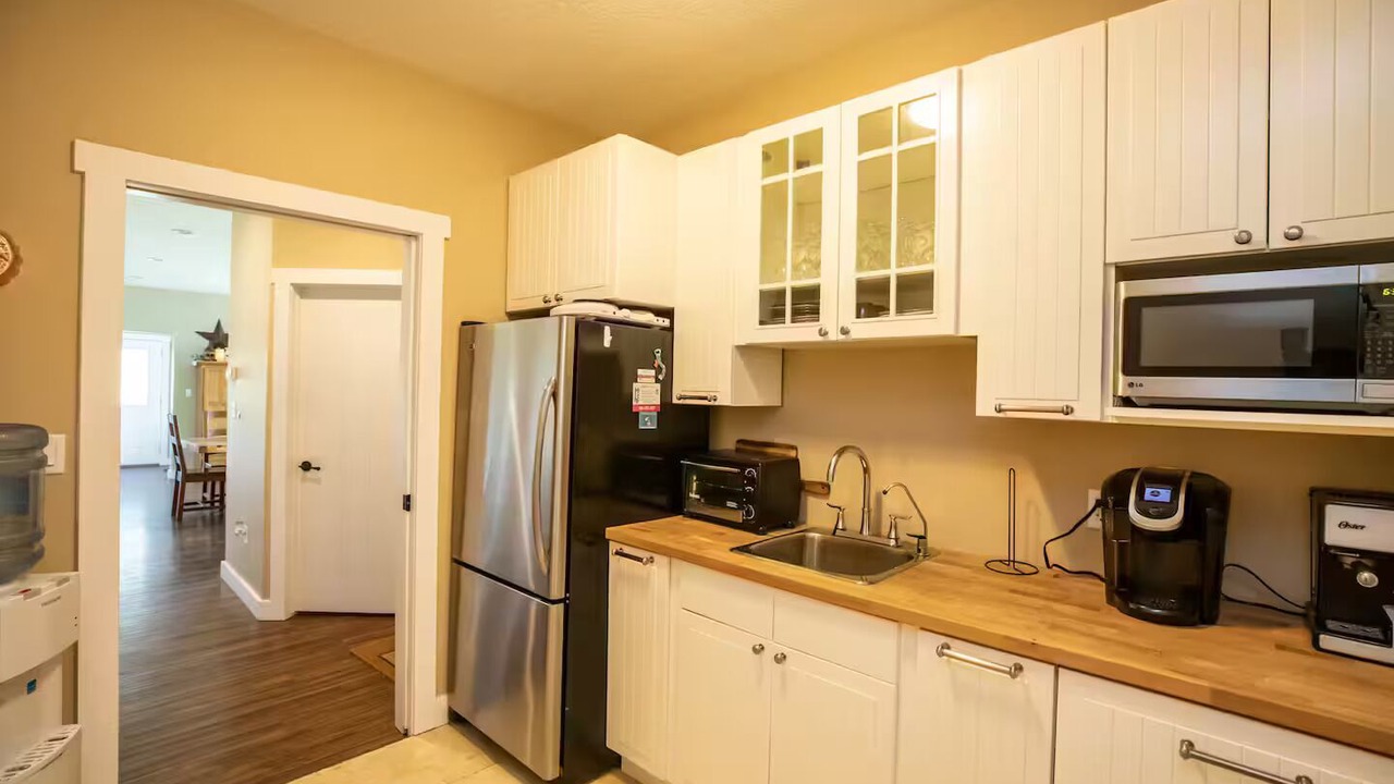 Photo of Kitchen in Parkland County