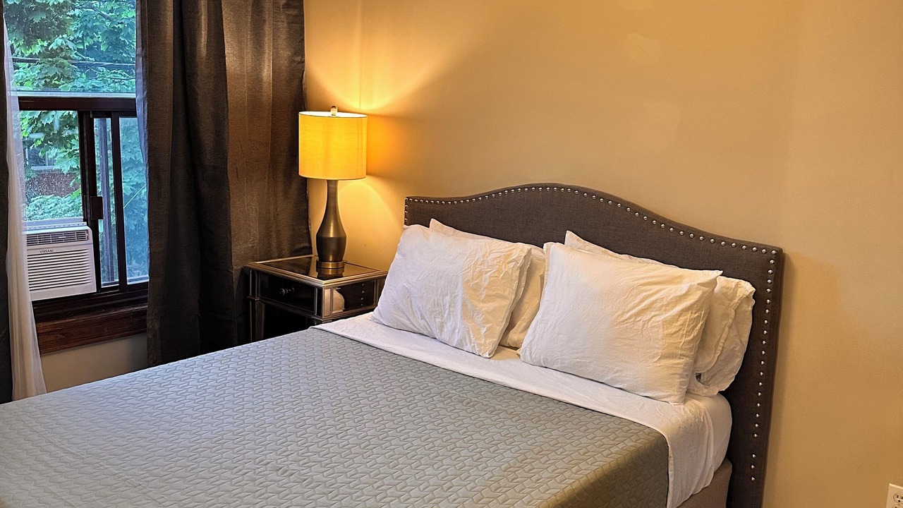Photo of Bedroom in Dorval