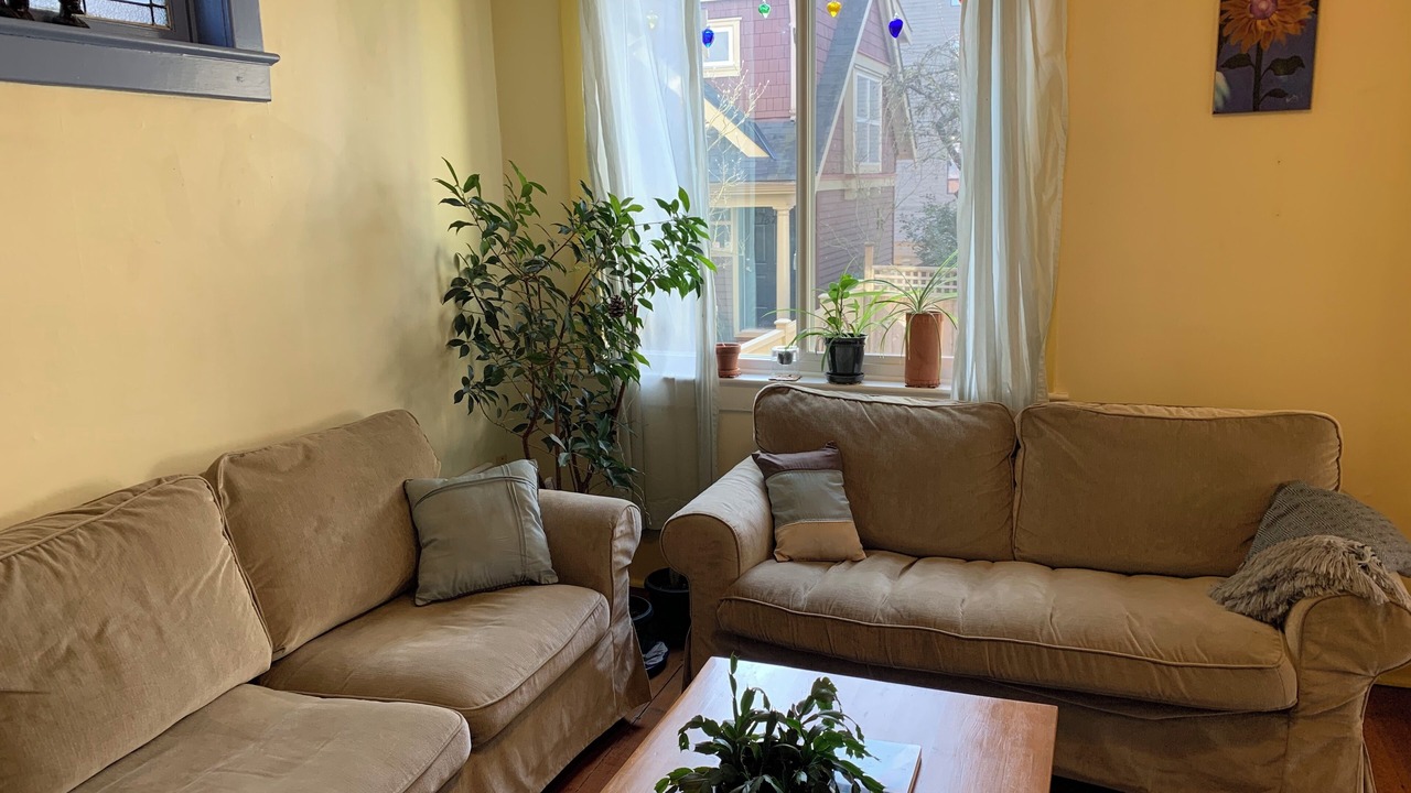 Photo of Livingroom in Kitsilano