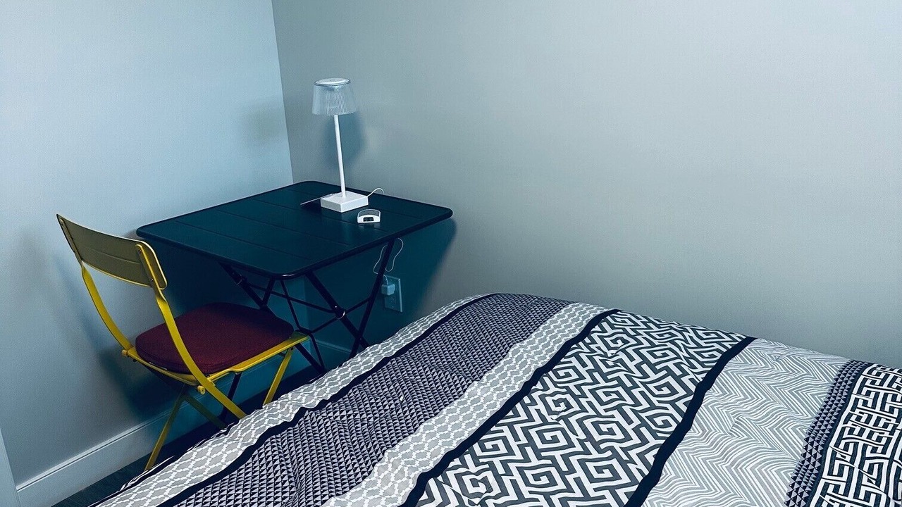 Photo of Bedroom in Evanston