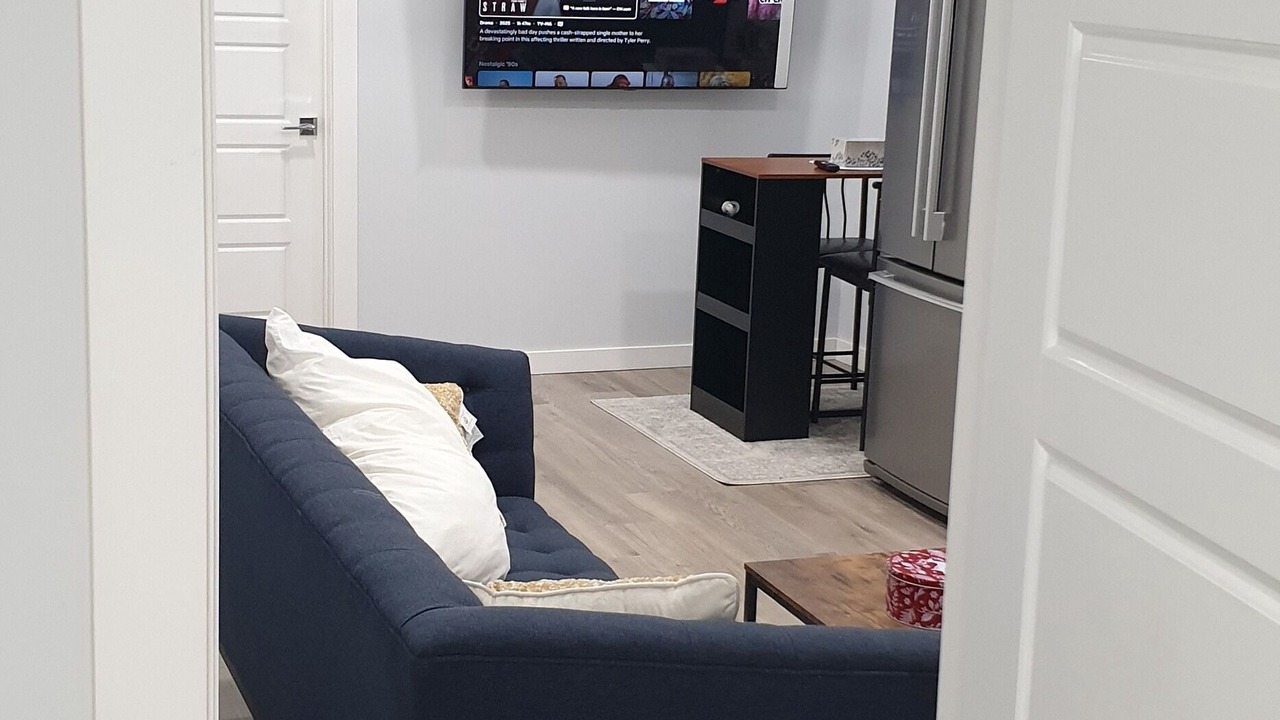 Photo of Livingroom in Northeast Edmonton