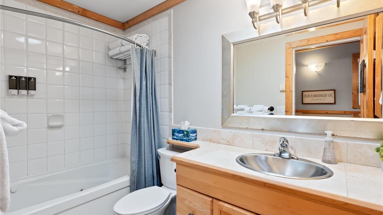 Photo of Bathroom in Ucluelet