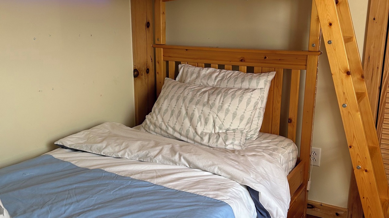 Photo of Bedroom in Whitbourne