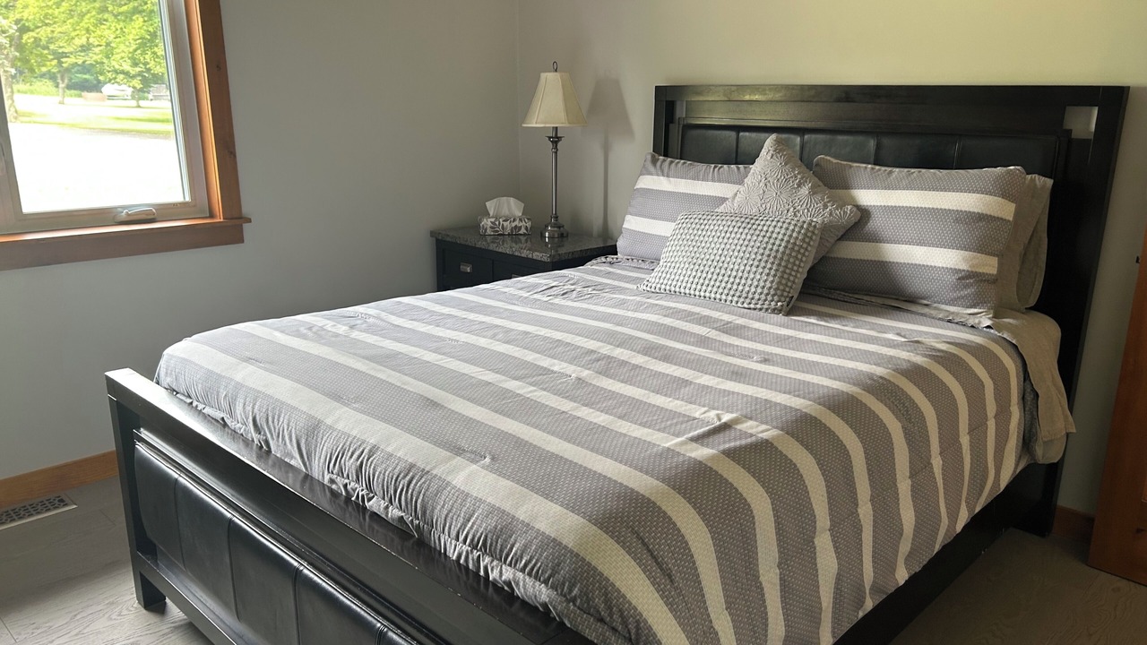 Photo of Bedroom in Wolfe Island